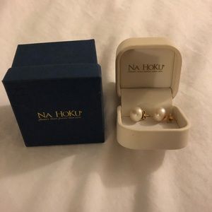 LARGE FRESHWATER PEARLS! so, so elegant!